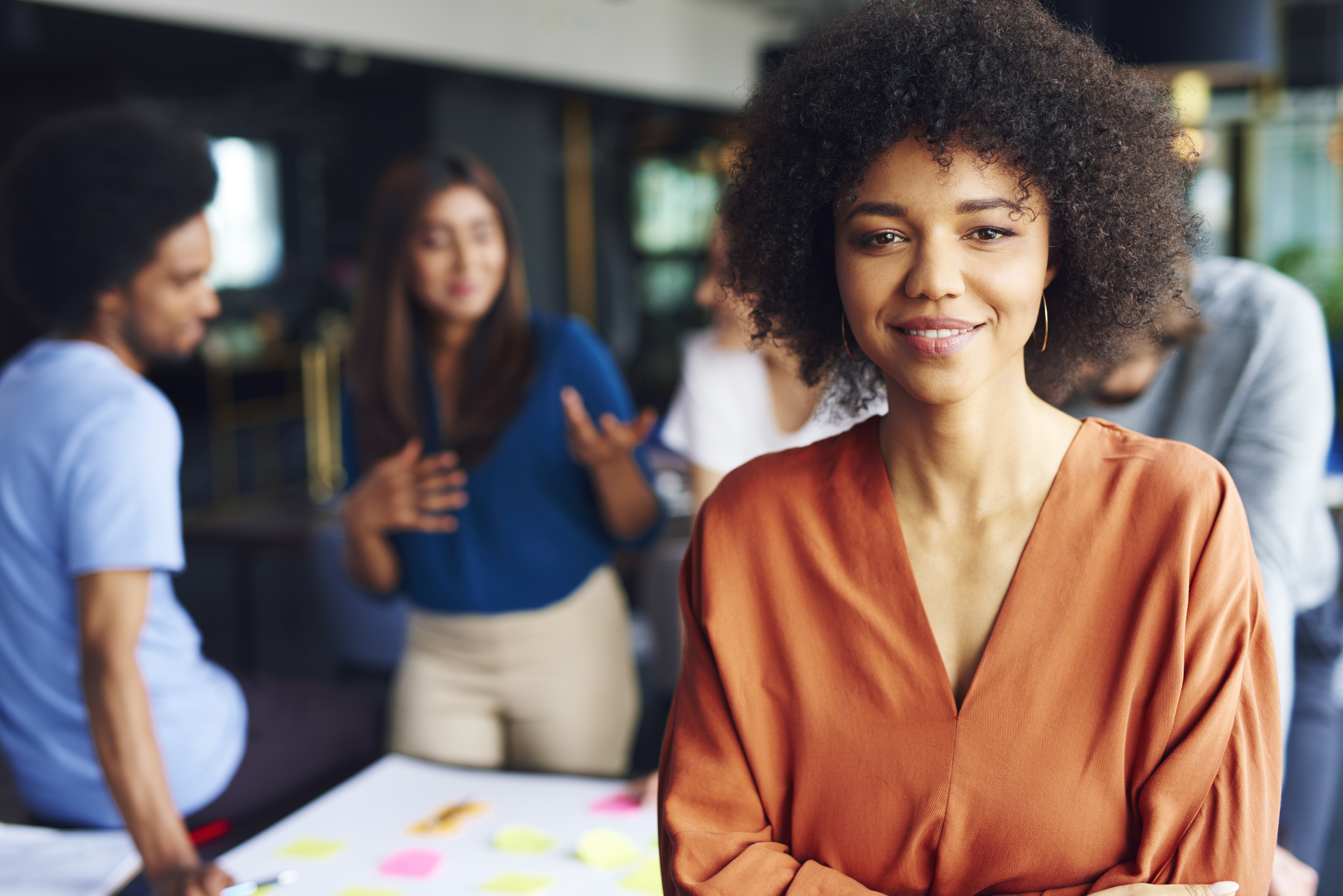 Explorando a Liderança Brasileira: Flexibilidade e Humanização no Ambiente Corporativo